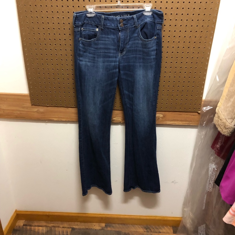 American Eagle artist stretch bootcut jeans.